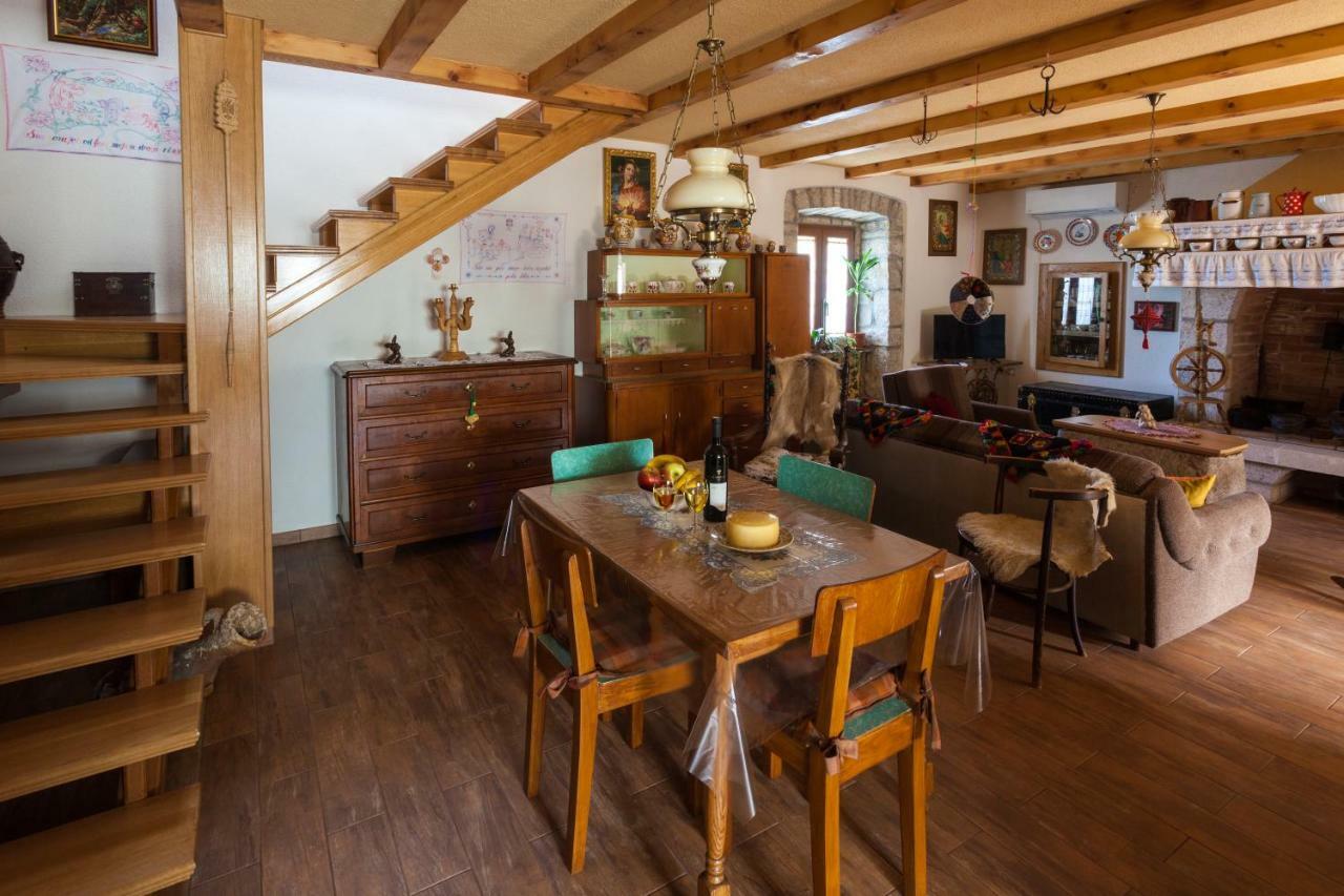 Country Villa St Anton Malinska Εξωτερικό φωτογραφία